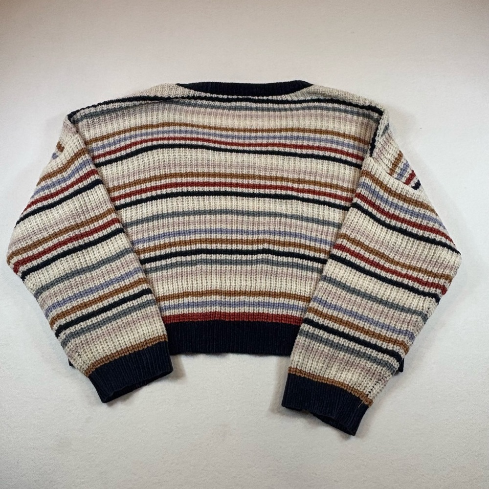 American Eagle Chenille Cropped V-Neck Sweater Size  M - Picture 4 of 7